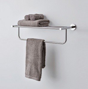 Металлические держатели для полотенец в ванную из хрома и стали - купить по доступной цене в Москве
